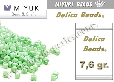 DB1526 - Miyuki - Delica - 11/0 - Matte Rainbow Mint (bolsa de 7,6 gr.)